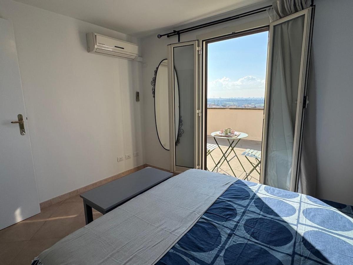 Apartment Rooftop Via Appia Nuova, Rome